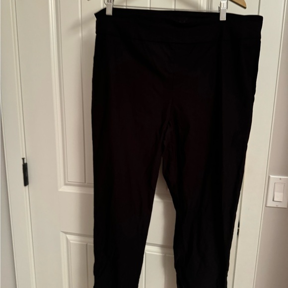 Black pants by counterparts, size 18.Made in Guatemala - Picture 2 of 3